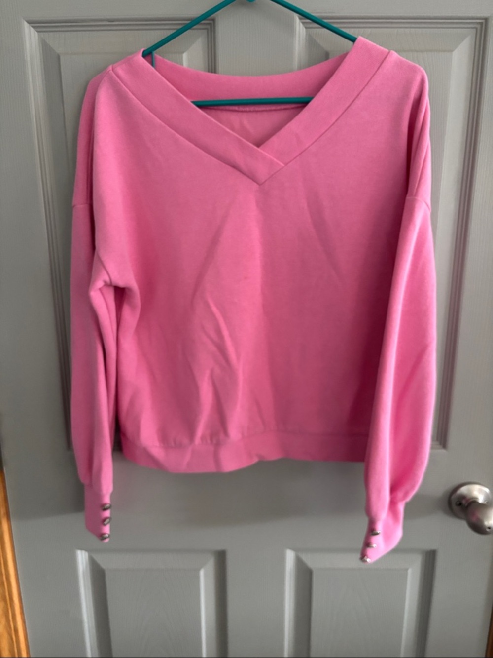 Classic V-Neck Button Cuff Sweater in Pink